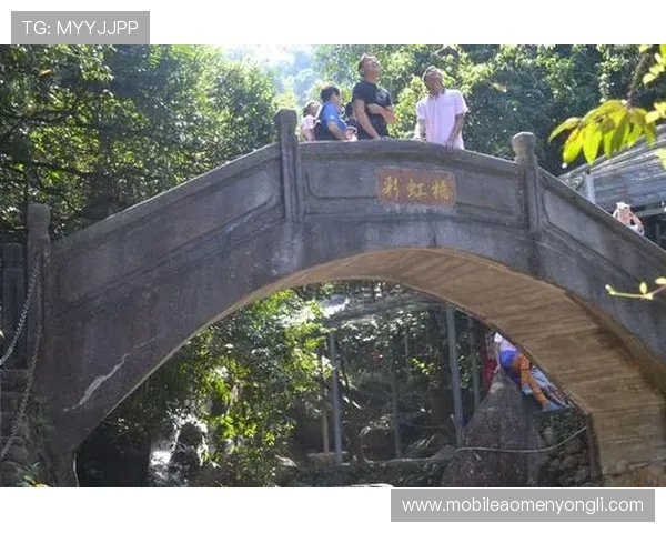 澳门凯旋门在哪里？详细位置介绍及附近值得一访的旅游景点